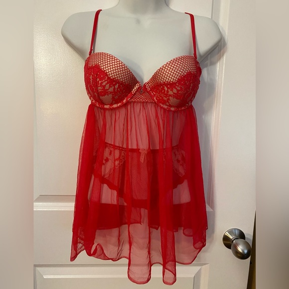 Victoria’s Secret Push-up Babydoll Bra & Panty Set Red 34C / Medium
